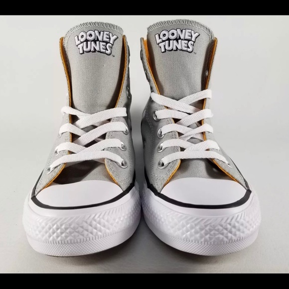 looney tunes converse mens